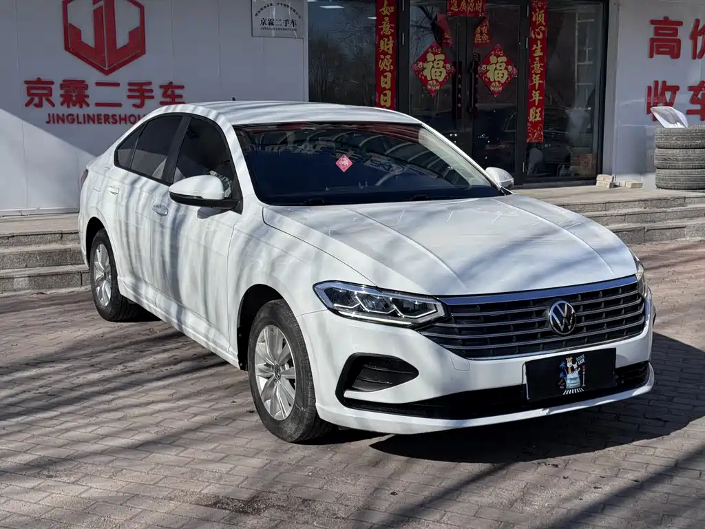 Lavida 2023 1.5L automatic Deyi version купить на сайте DeffCars