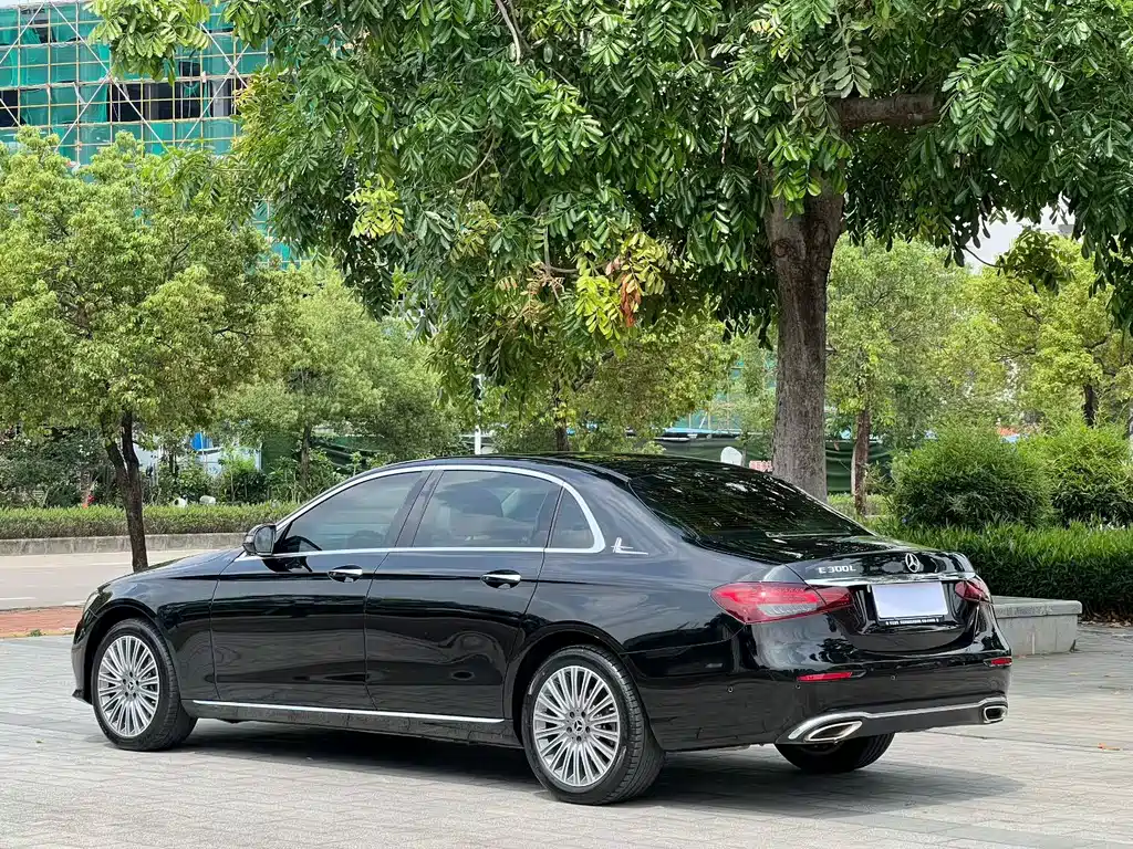 Mercedes-Benz E-Class 2022 facelift E 300 L fashionable model купить на сайте DeffCars