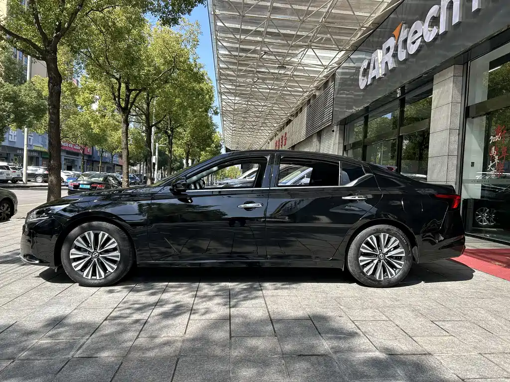 Teana 2022 2.0L XL-Upr Premium Edition купить на сайте DeffCars