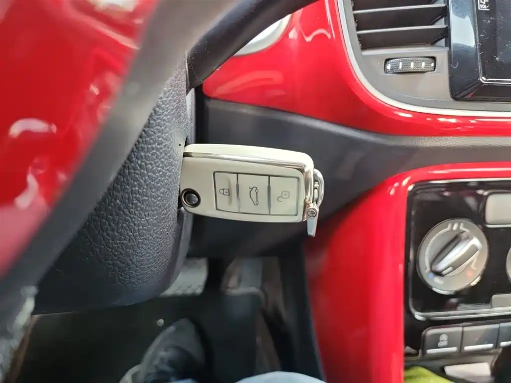 Beetle 2018 180TSI Yile type купить на сайте DeffCars
