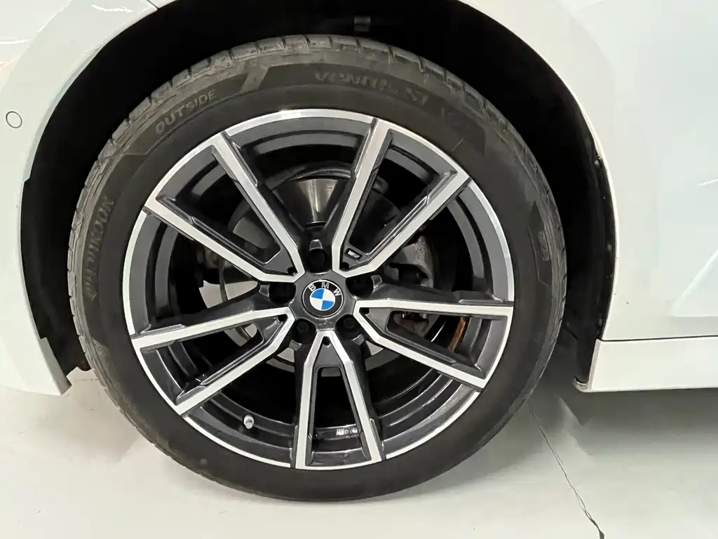 BMW 3 Series 2024 325Li M Sports Package купить на сайте DeffCars