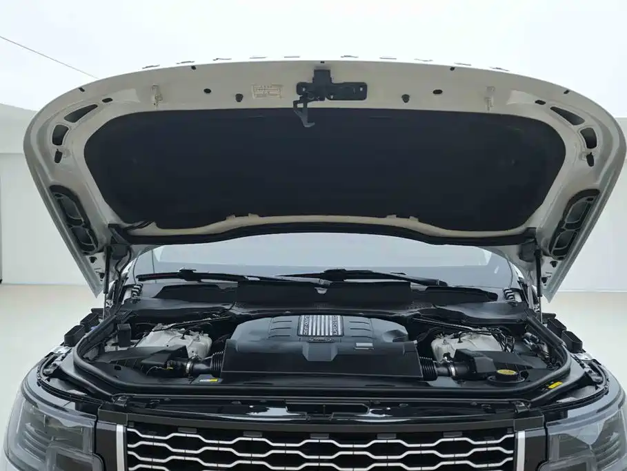 Range Rover 2018 3.0 SC V6 Vogue Extended Edition купить на сайте DeffCars
