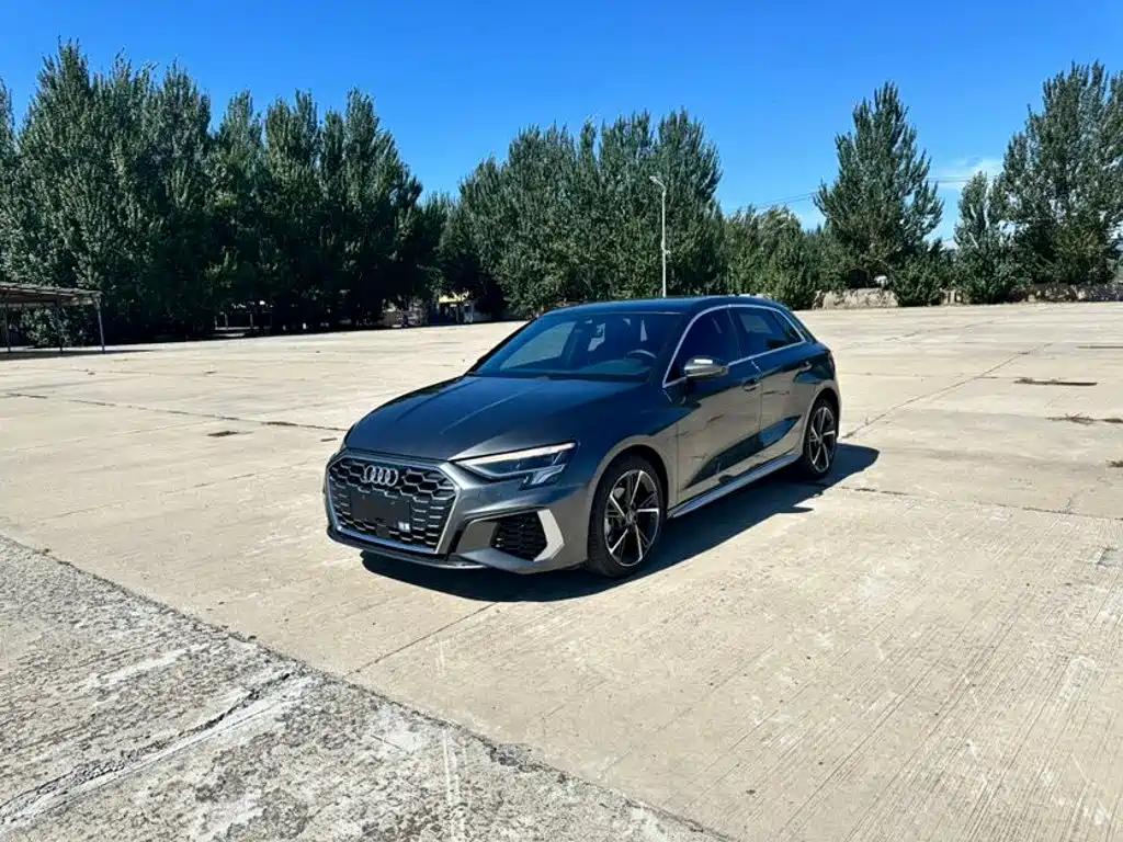 Audi A3 2023 facelift Sportback 35 TFSI stylish and sporty купить на сайте DeffCars