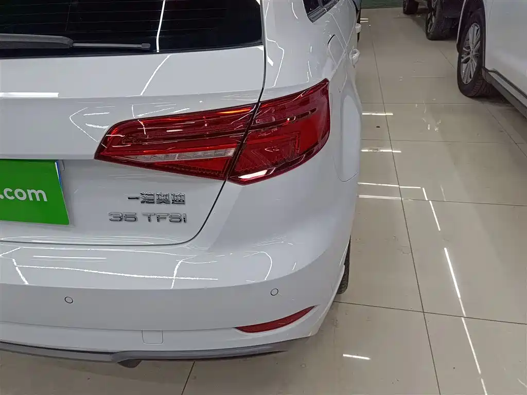 Audi A3 2019 Sportback 35 TFSI Fashion Type National V купить на сайте DeffCars