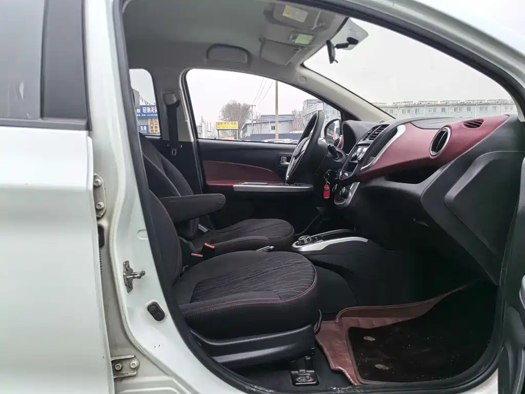 Benben EV 2019 EV360 Standard Model купить на сайте DeffCars