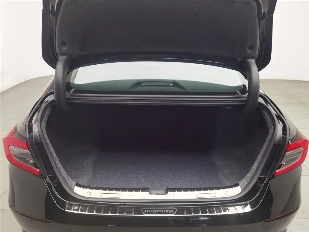 Accord 2022 Sharp Hybrid 2.0L Sharp Collar Edition купить на сайте DeffCars