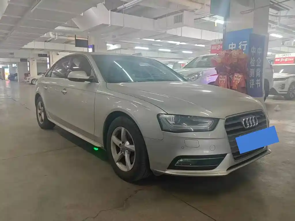Audi A4L 2015 35 TFSI automatic standard купить на сайте DeffCars