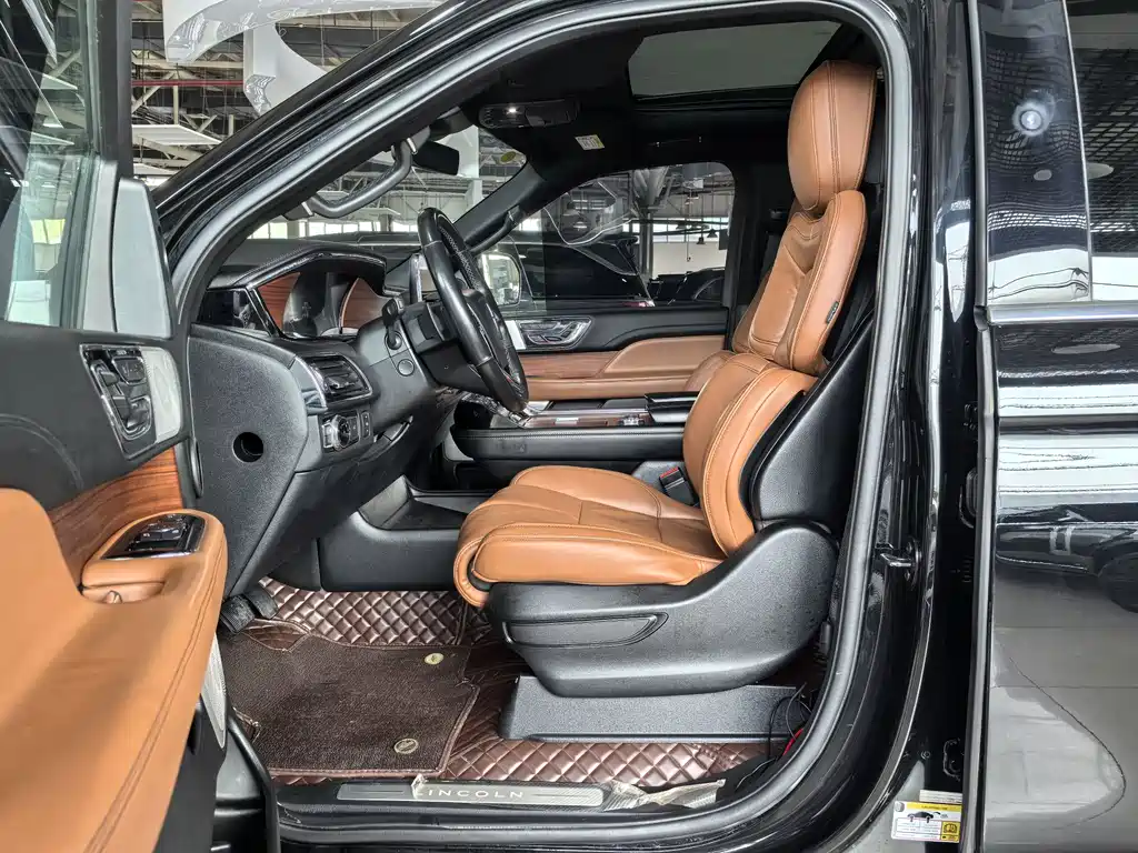 Navigator 2018 3.5T Honor Edition National V купить на сайте DeffCars