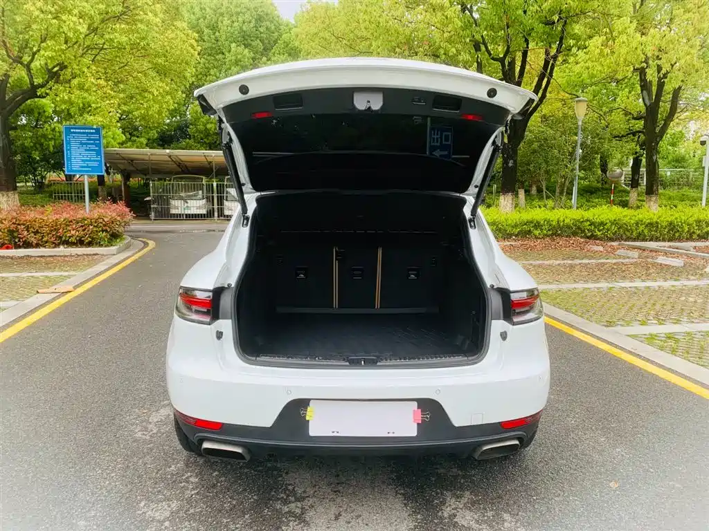 Macan 2020 Macan 2.0T купить на сайте DeffCars