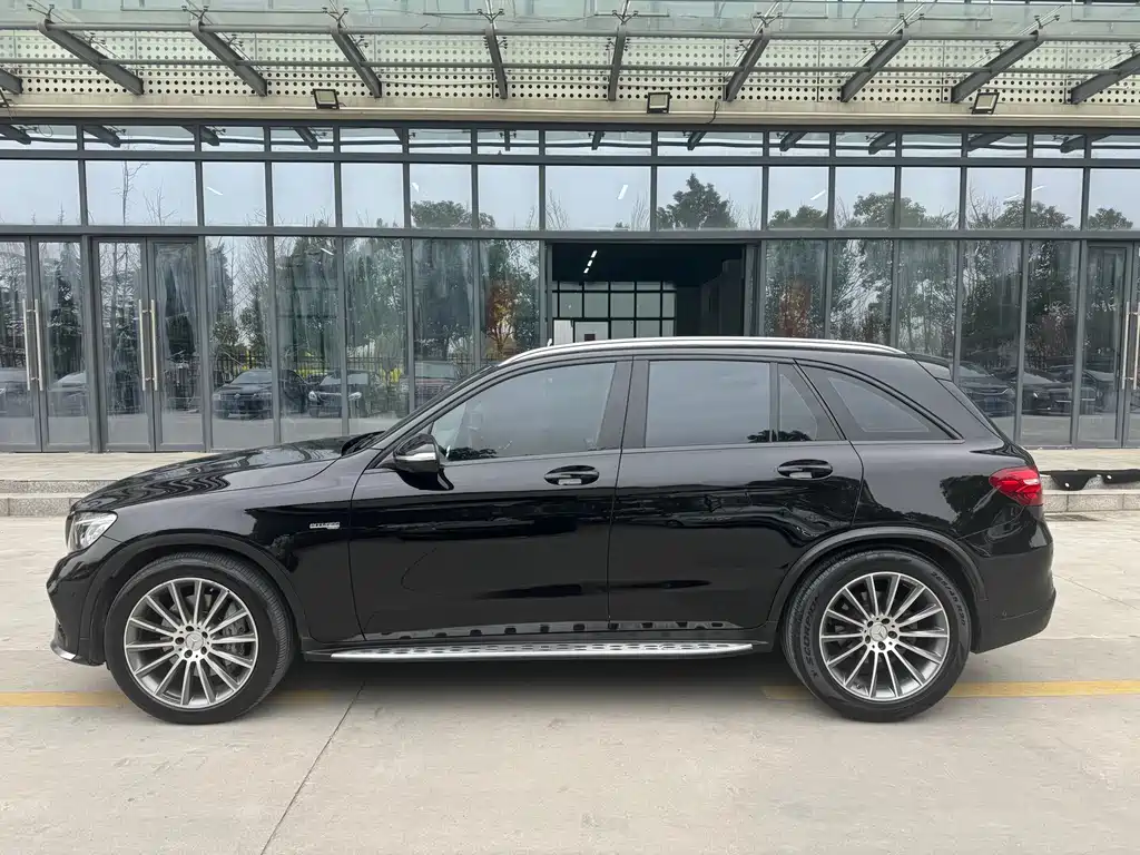 Mercedes-Benz GLC AMG 2017 AMG GLC 43 4MATIC купить на сайте DeffCars