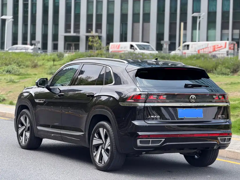 Touron 2024 Touron X 380TSI four-wheel drive luxury version купить на сайте DeffCars