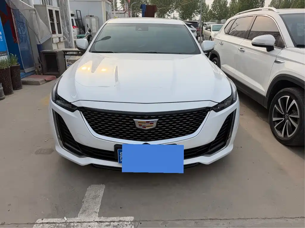 Cadillac CT5 2022 28T Fashion Model купить на сайте DeffCars