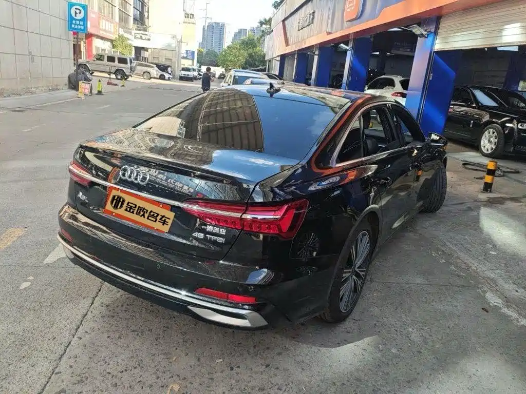 Audi A6L 2023 45 TFSI Premium Dynamic Model купить на сайте DeffCars