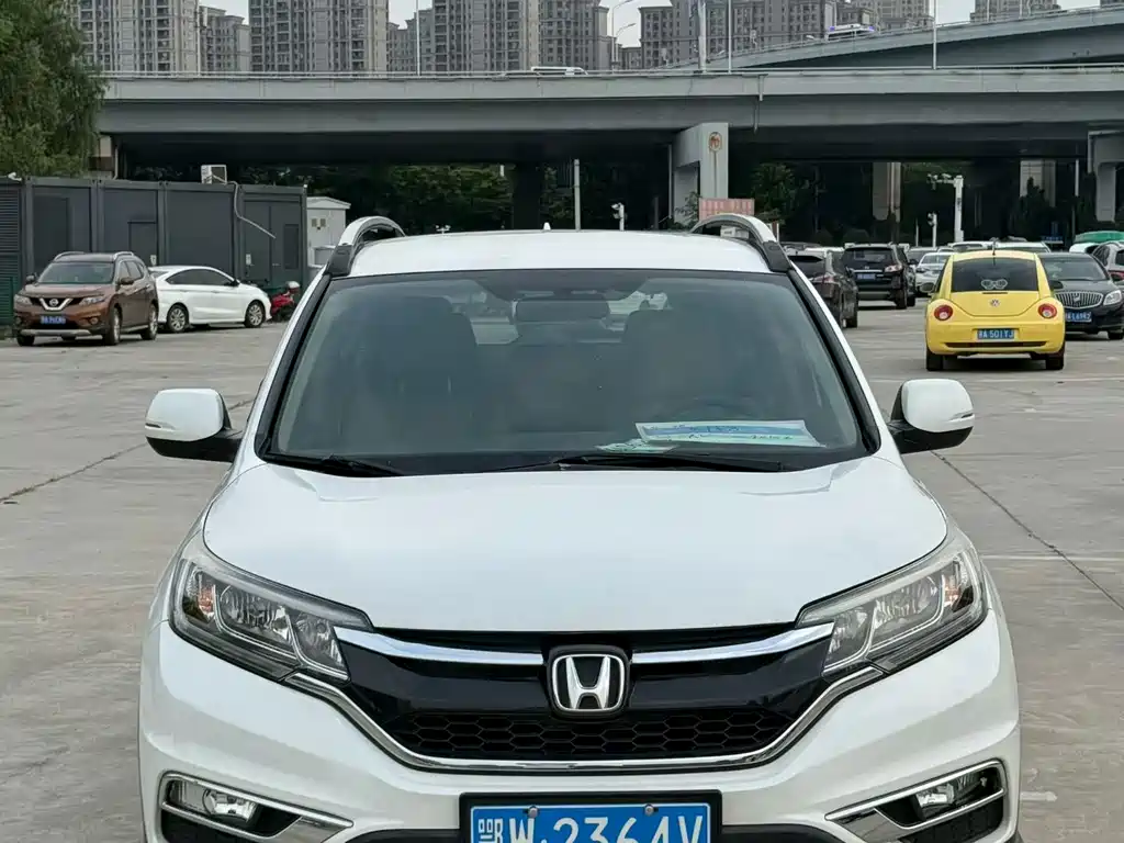 Honda CR-V 2015 2.0L 2WD Urban Edition купить на сайте DeffCars