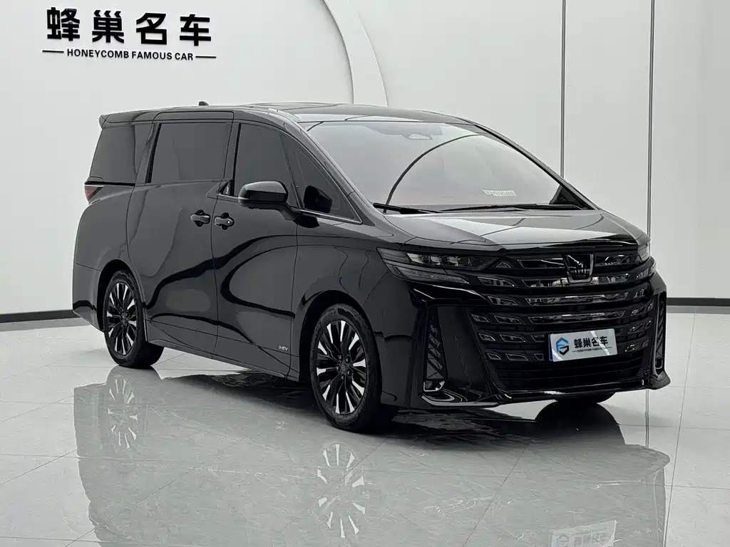 Wilfa 2024 Crown Dual Engine 2.5L Supreme Executive Edition купить на сайте DeffCars