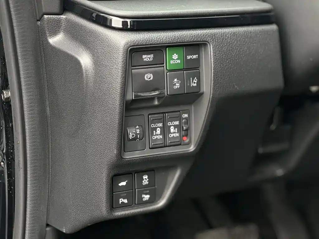 Odyssey 2022 2.0L e:HEV Rui Yaoxiang Edition купить на сайте DeffCars