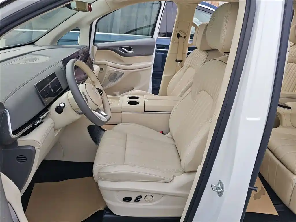 Lantu Dreamer 2025 PHEV four-wheel drive flagship Kunpeng version купить на сайте DeffCars