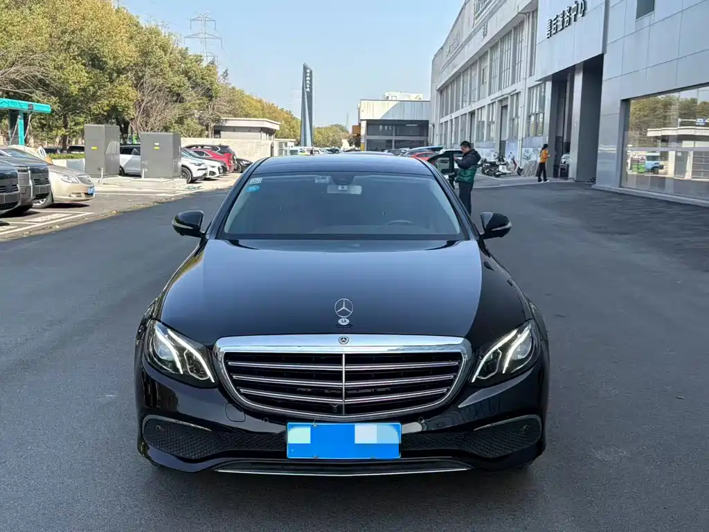 Mercedes-Benz E-Class 2017 E 300 L Luxury Model купить на сайте DeffCars