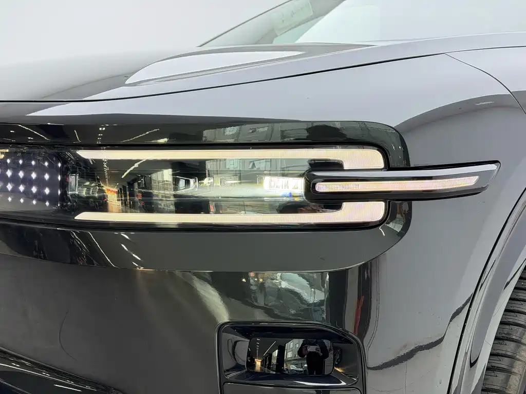 Changan Qiyuan E07 2025 pure electric four-wheel drive 90kWh Ultra high-performance version купить на сайте DeffCars