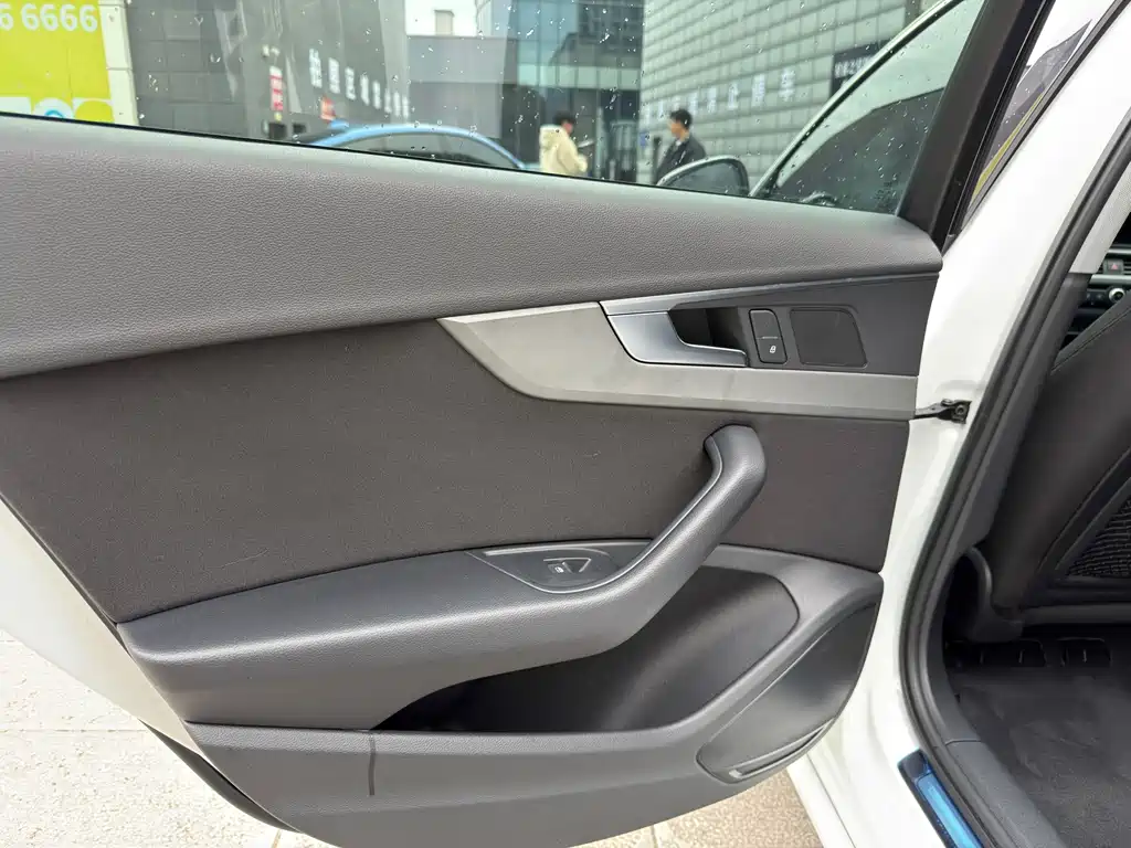 Audi A4L 2019 40 TFSI Enterprising National V купить на сайте DeffCars