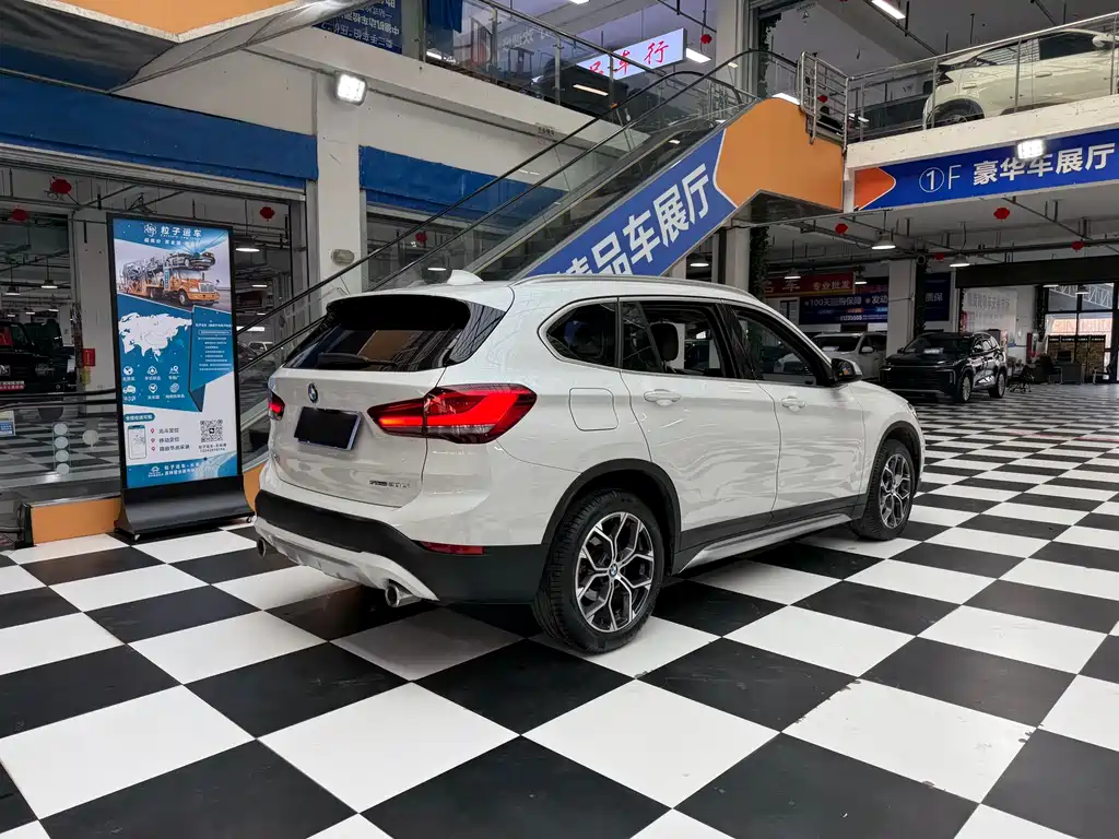 BMW X1 2022 sDrive20Li Fashion Model купить на сайте DeffCars