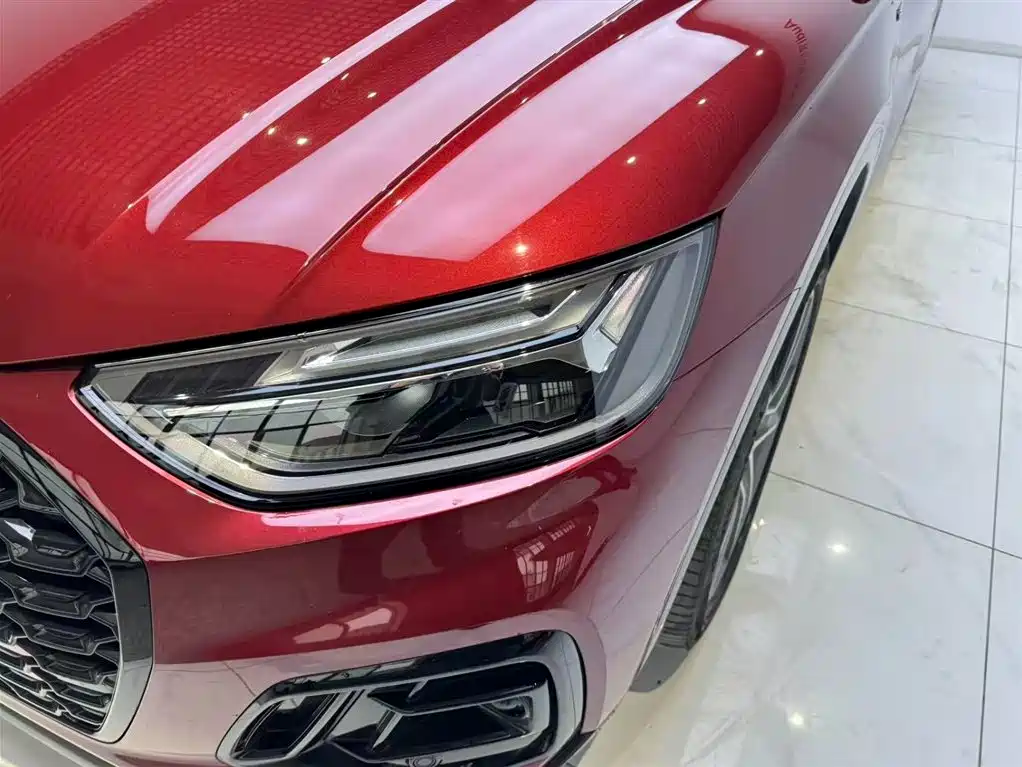 Audi Q5L Sportback 2022 40 TFSI luxury model купить на сайте DeffCars