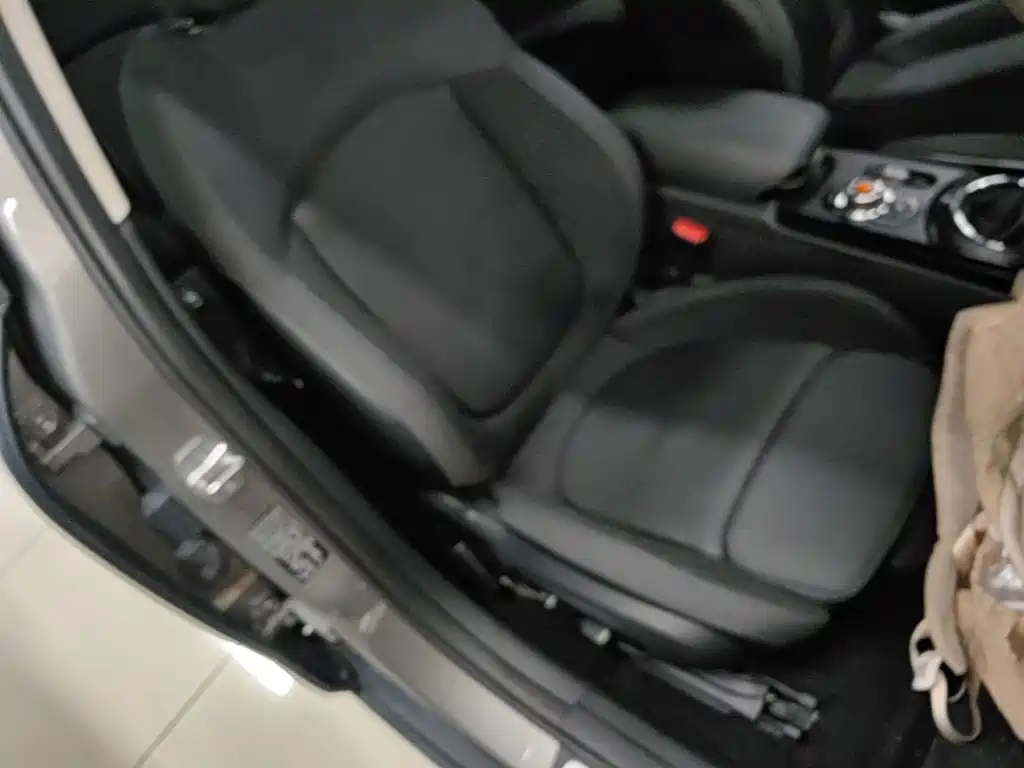 MINI CLUBMAN 2016 facelift 1.5T COOPER купить на сайте DeffCars