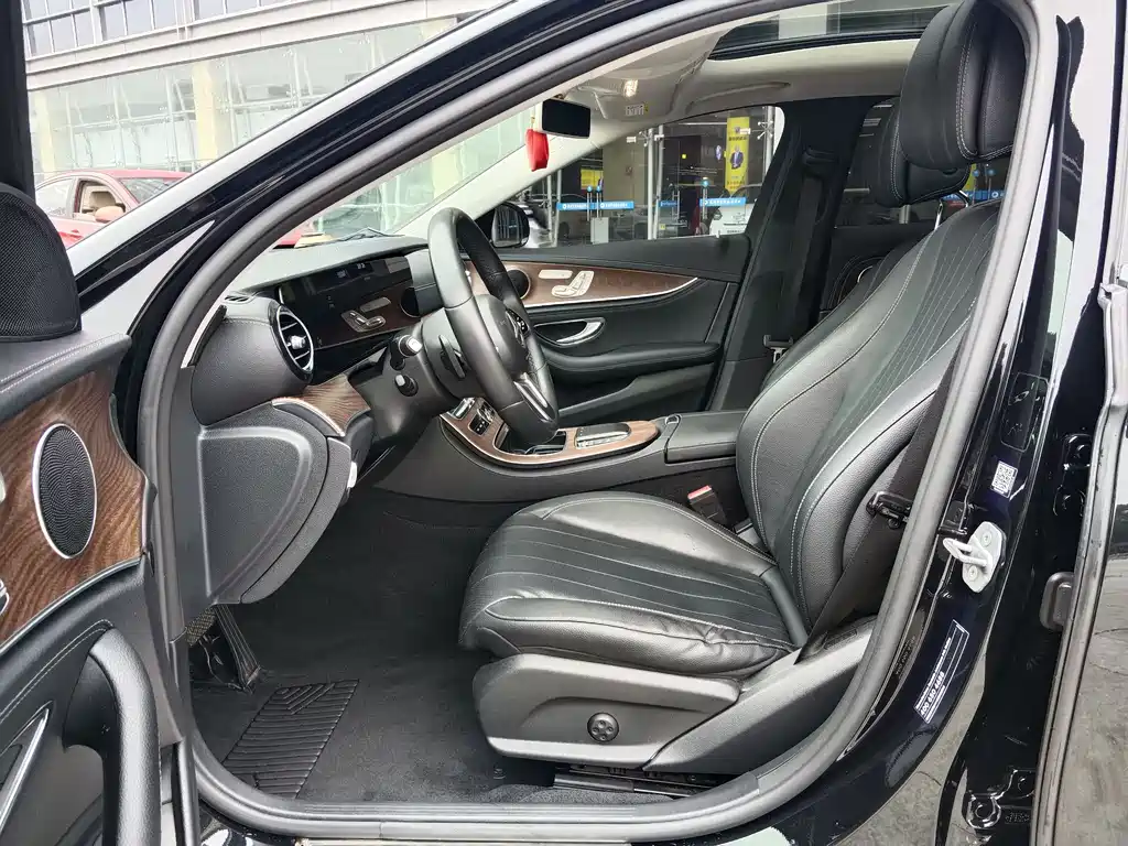 Mercedes-Benz E-Class 2019 facelift E 300 L fashionable model купить на сайте DeffCars