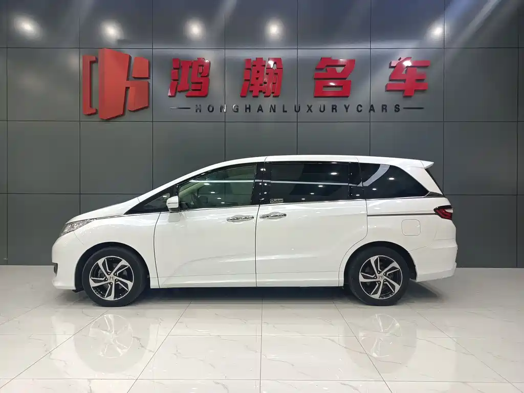 Odyssey 2017 2.4L Deluxe Edition купить на сайте DeffCars