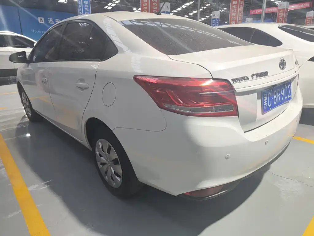 YARiS L 2022 1.5L CVT luxury PLUS version купить на сайте DeffCars