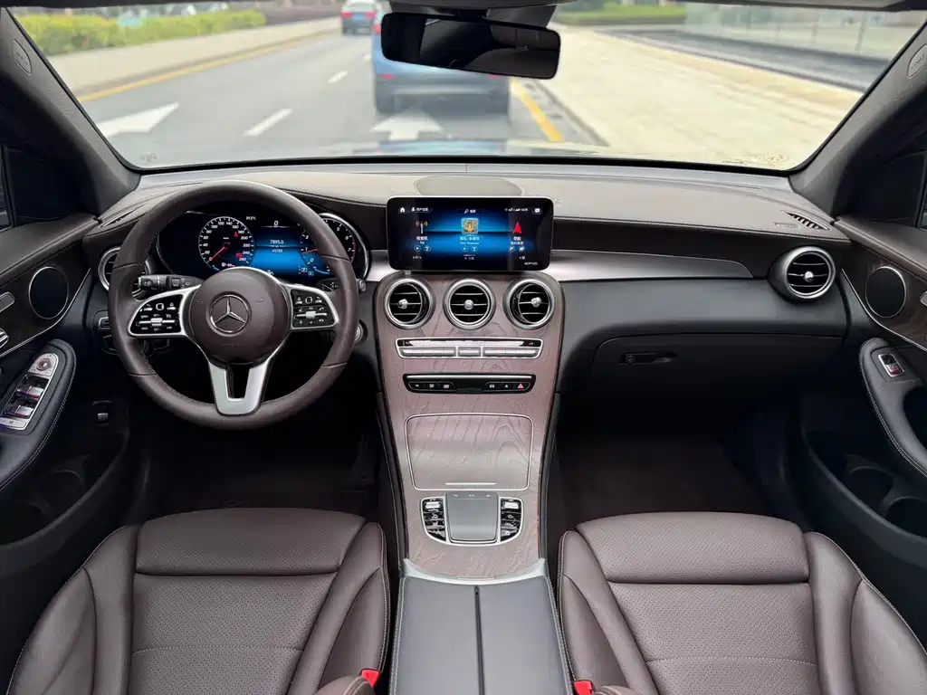 Mercedes-Benz GLC 2020 facelift GLC 300 L 4MATIC dynamic купить на сайте DeffCars