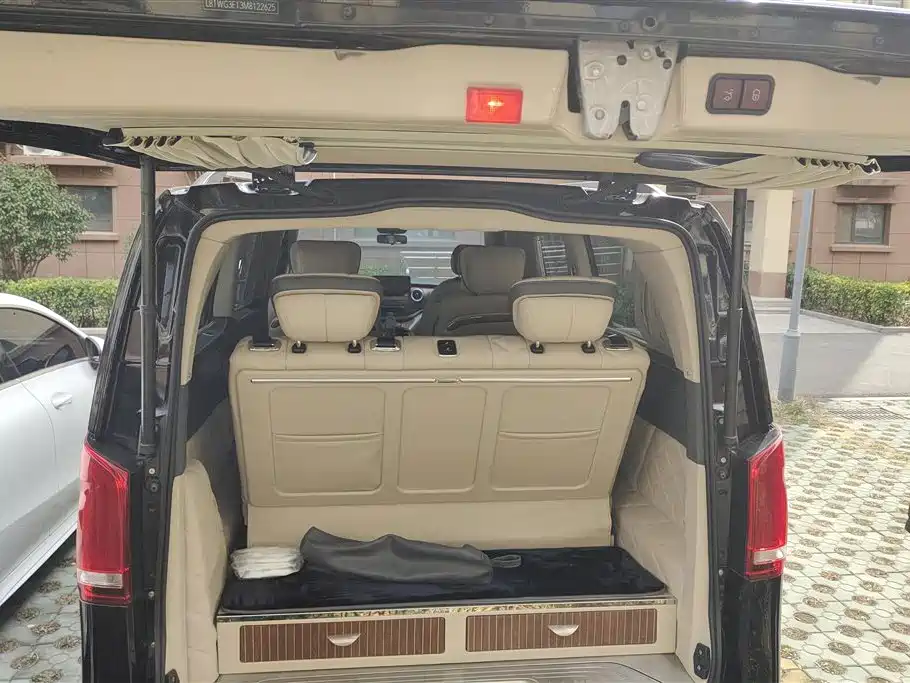 Vito 2020 2.0T Elite Edition 7 seats купить на сайте DeffCars