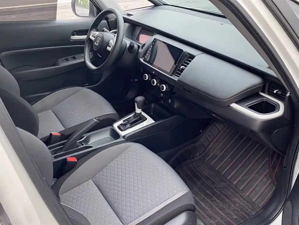 Fit 2021 1.5L CVT Trendy Edition купить на сайте DeffCars
