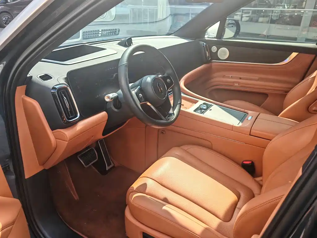 Wenjie M9 2024 extended range Ultra version 52kWh 6-seater version купить на сайте DeffCars