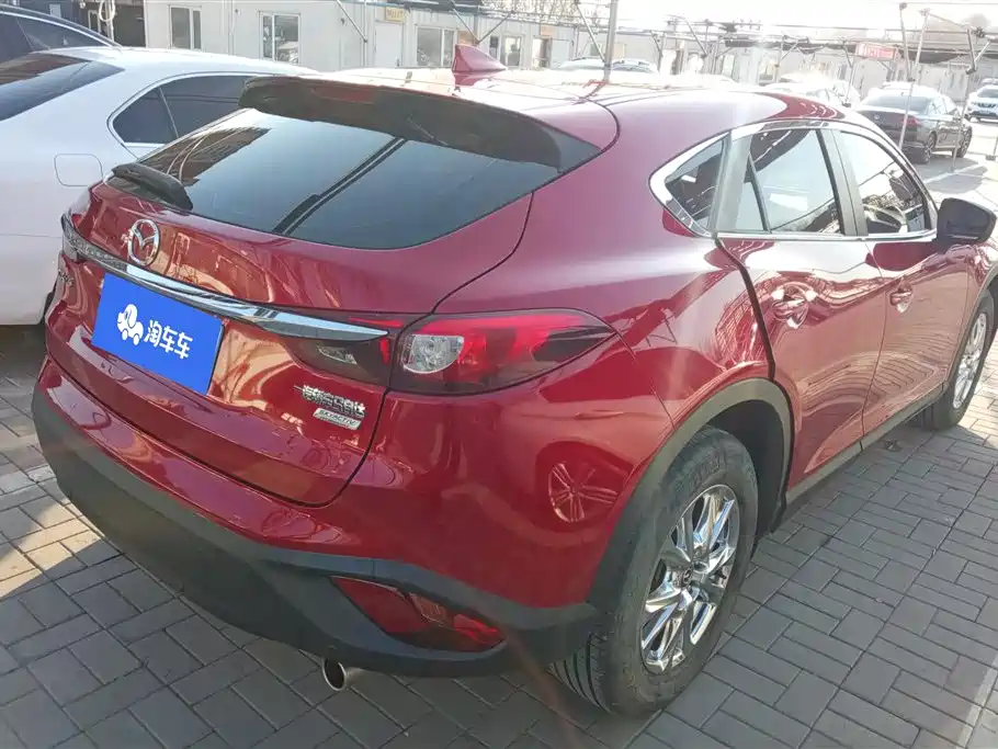 Mazda CX-4 2018 2.0L automatic two-wheel drive Blue Sky Premium Edition купить на сайте DeffCars
