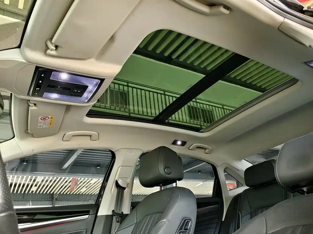 Passat 2023 Modified 330TSI Star Deluxe Edition купить на сайте DeffCars