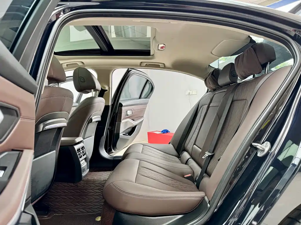 BMW 3 Series 2022 325Li M Sports Package купить на сайте DeffCars