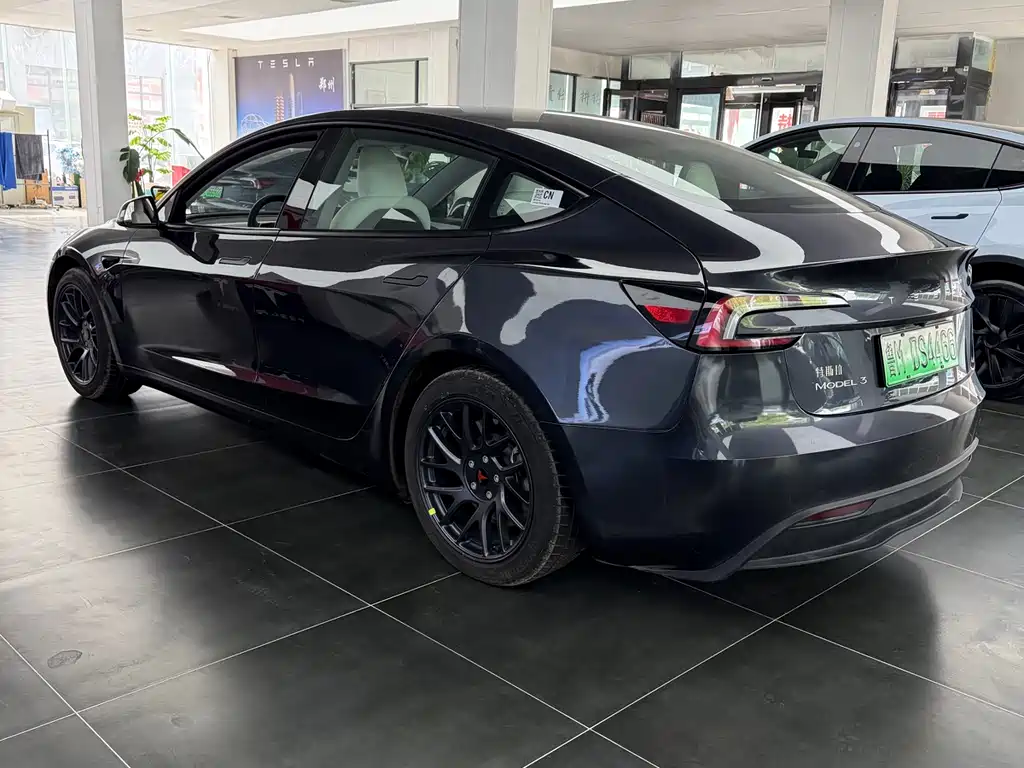 Model 3 2025 rear-wheel drive version купить на сайте DeffCars