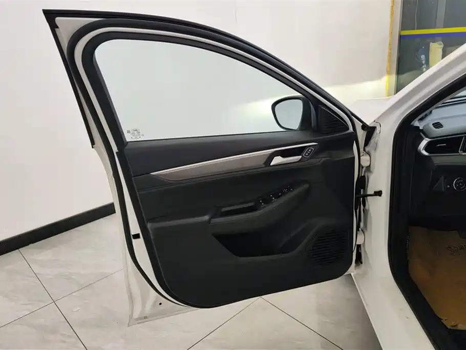 Forex 2021 1.5L automatic gold version купить на сайте DeffCars