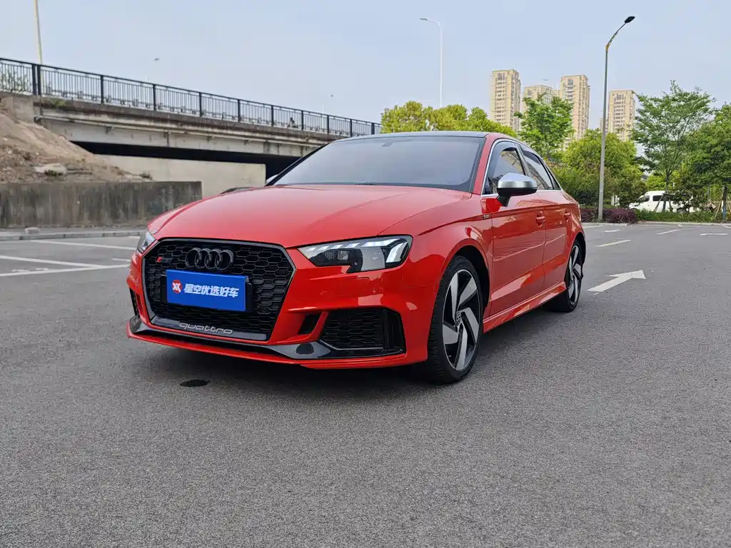 Audi S3 2017 S3 2.0T Limousine купить на сайте DeffCars