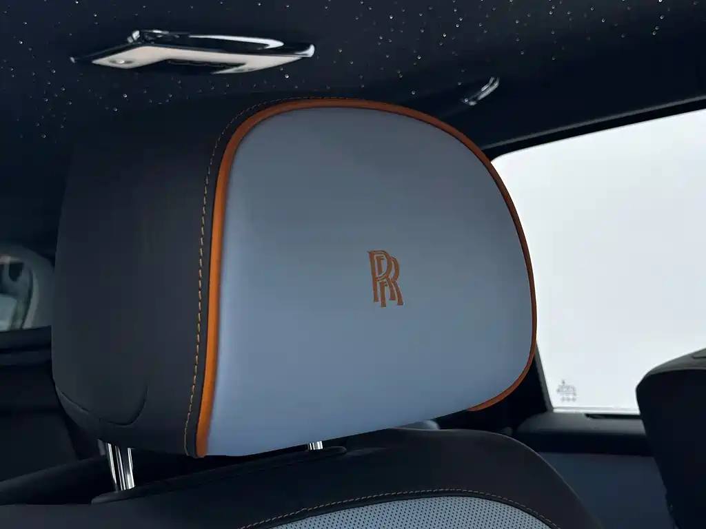 Cullinan 2024 Black Badge купить на сайте DeffCars