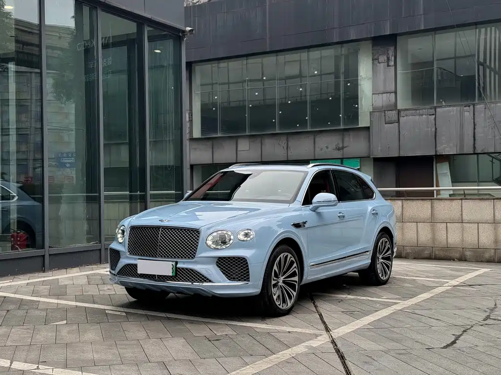 Bentayga plug-in hybrid 2021 3.0T PHEV купить на сайте DeffCars
