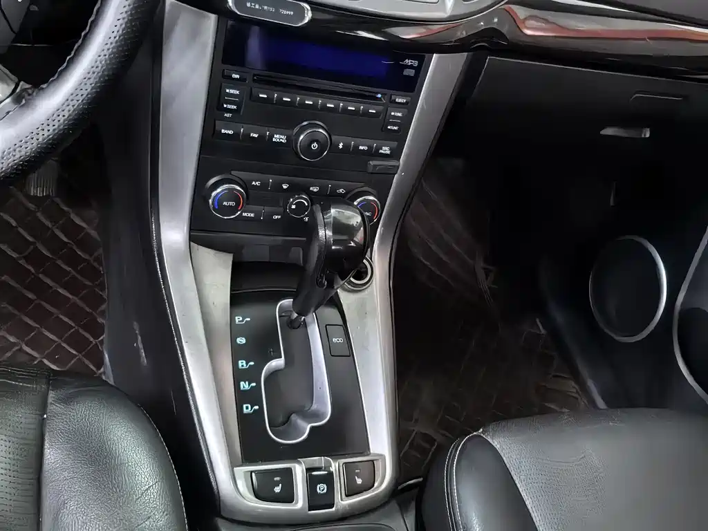 Captiva 2017 2.4L four-wheel drive flagship version 7 seats купить на сайте DeffCars
