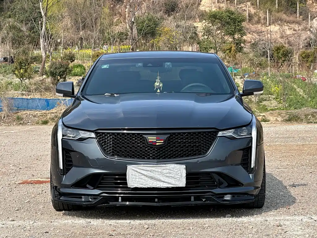 Cadillac CT4 2022 28T luxury model купить на сайте DeffCars