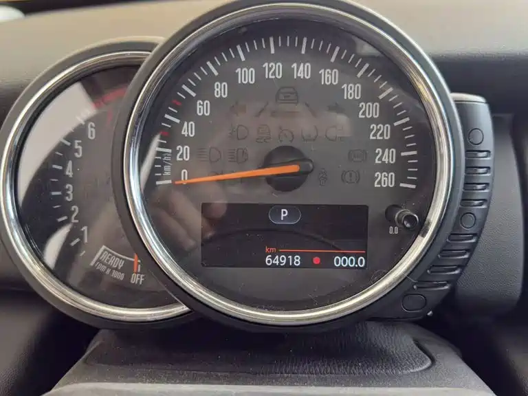 MINI 2016 1.2T ONE Avant-Garde купить на сайте DeffCars
