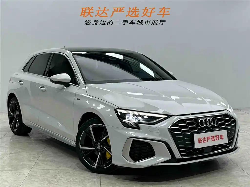 Audi A3 2023 facelift Sportback 35 TFSI stylish and sporty купить на сайте DeffCars
