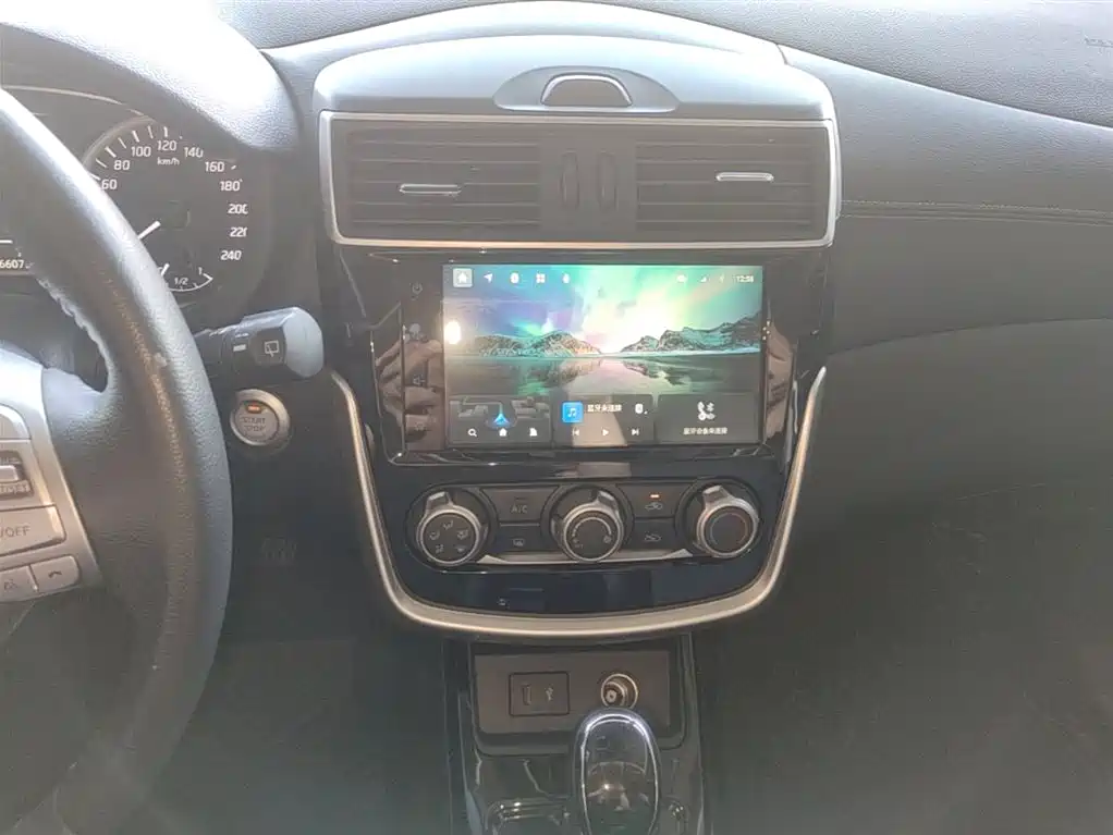 Tiida 2021 1.6L CVT Smart Travel Edition купить на сайте DeffCars
