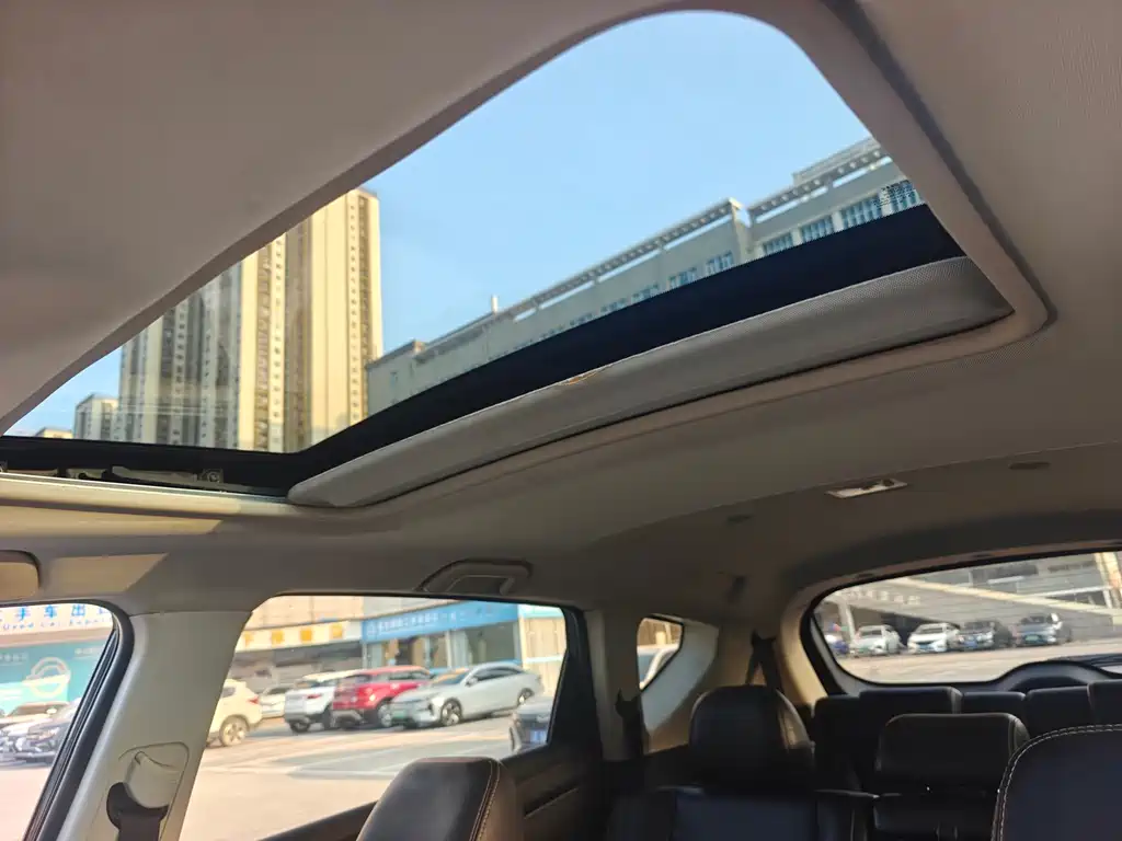 Fengguang 580 2018 facelift 1.5T CVT luxury model купить на сайте DeffCars