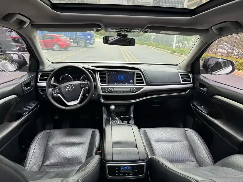 Highlander 2015 2.0T four-wheel drive luxury version 7 seats купить на сайте DeffCars