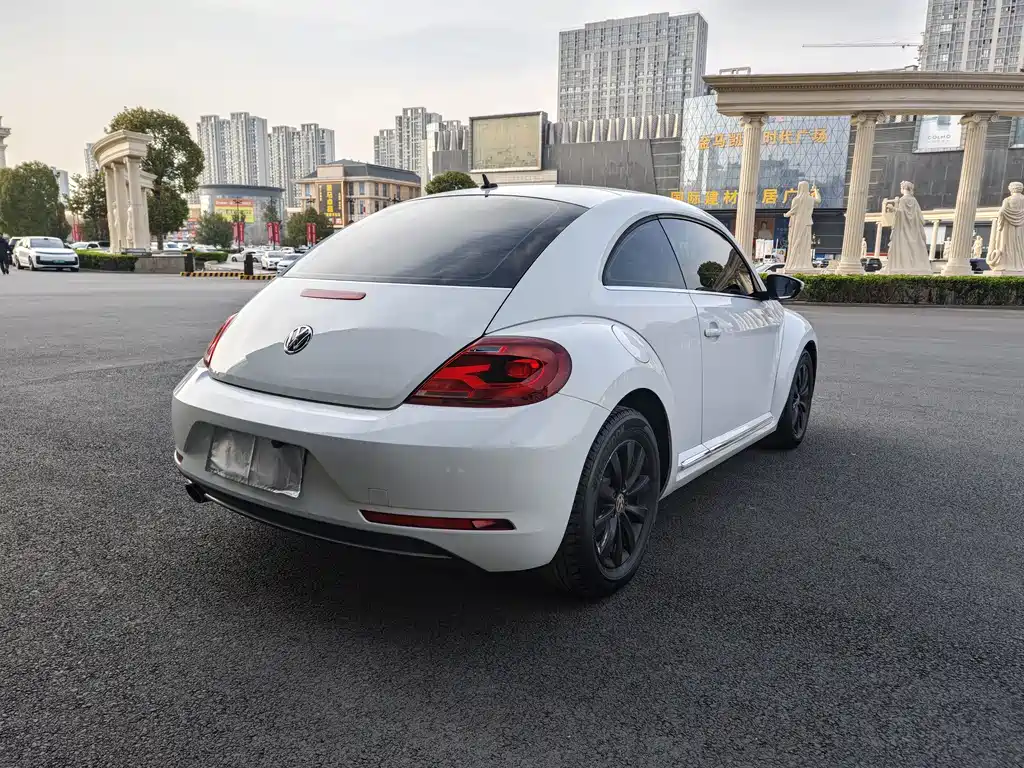 Beetle 2017 180TSI Yile Edition купить на сайте DeffCars